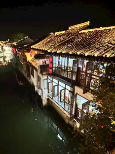 江南水乡古镇夜景