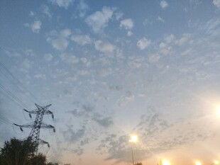 照片 蓝天 路灯