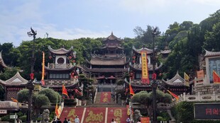 山林古寺建筑群全景