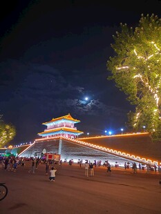 正定南门城楼夜景
