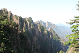 峻岭山林自然风光