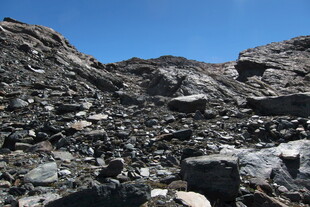 高原裸岩山野风光