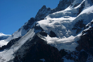 雪山冰川壮丽风光