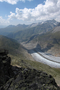 高原山谷自然风光