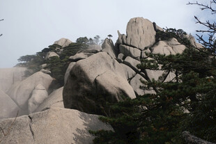 名山奇石松景风光